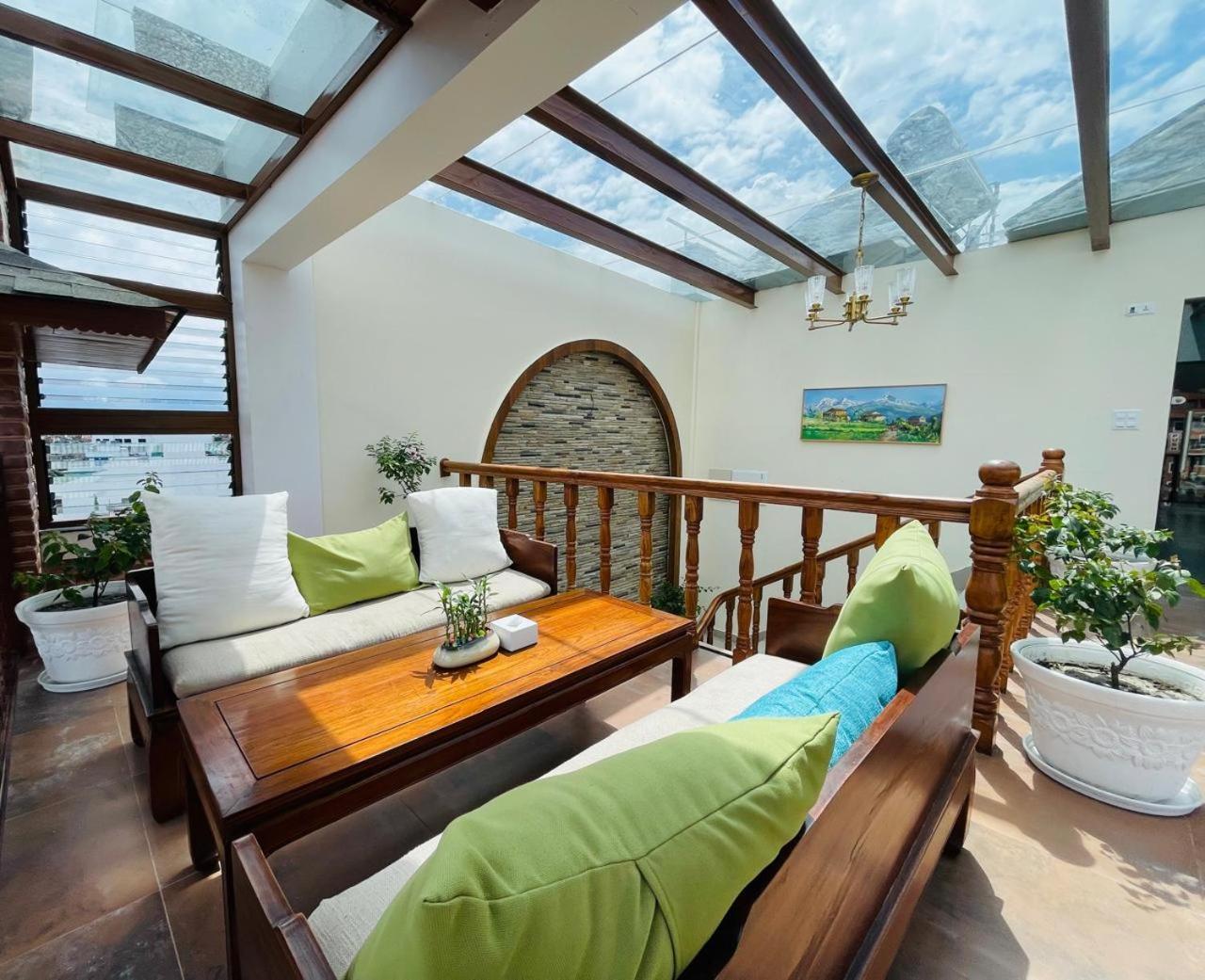 Timber House By Tara Group Hotel กาฐมาณฑุ ภายนอก รูปภาพ