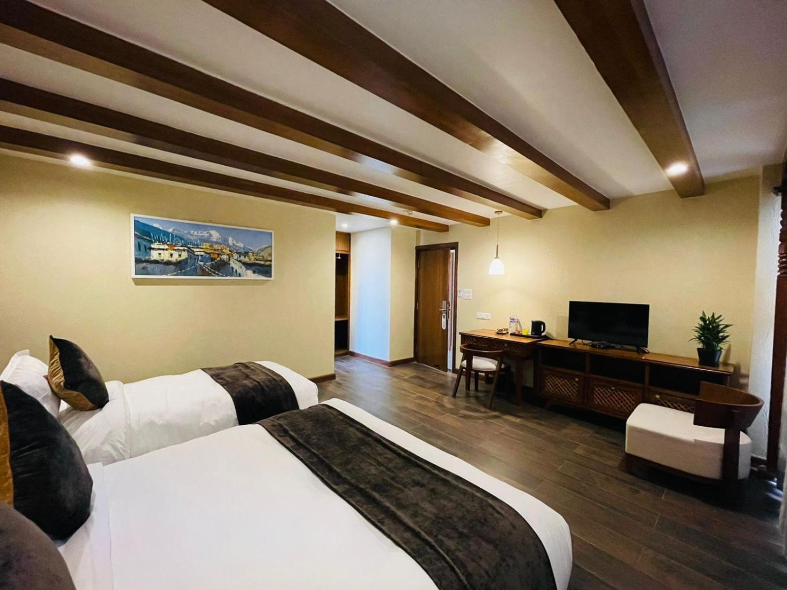 Timber House By Tara Group Hotel กาฐมาณฑุ ภายนอก รูปภาพ