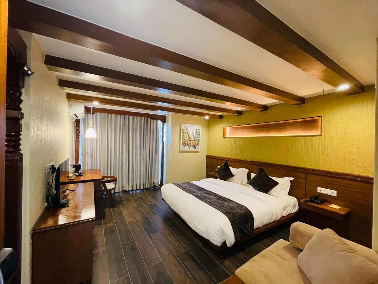 Timber House By Tara Group Hotel กาฐมาณฑุ ภายนอก รูปภาพ