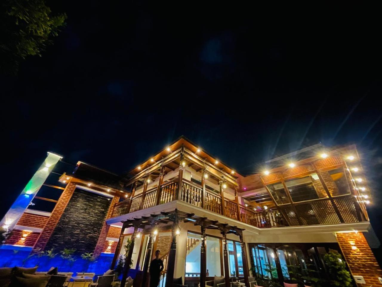 Timber House By Tara Group Hotel กาฐมาณฑุ ภายนอก รูปภาพ