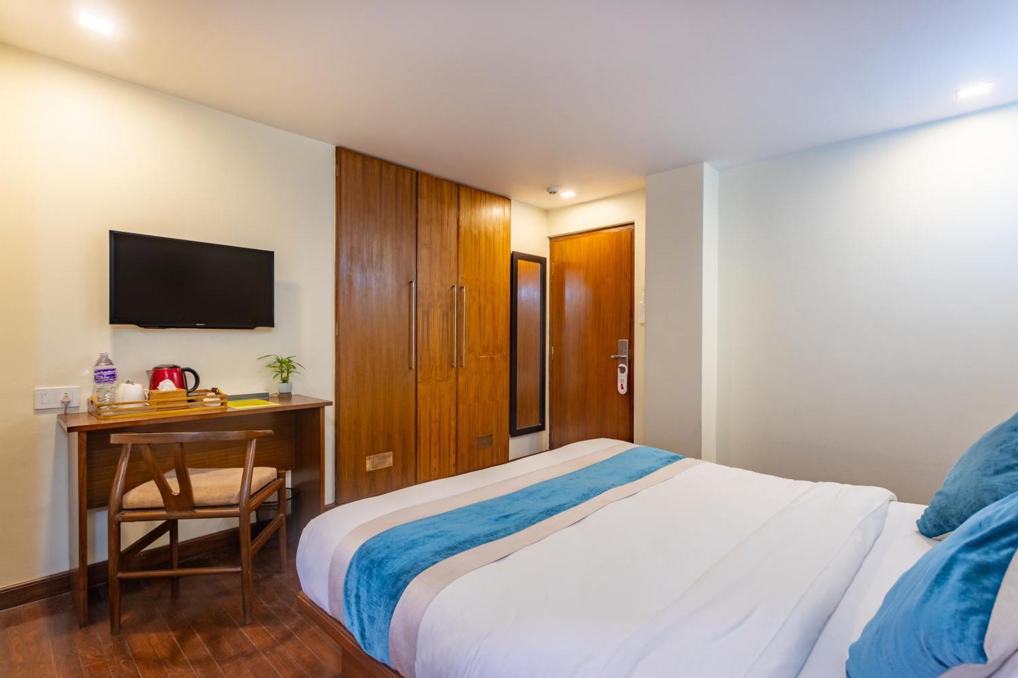 Timber House By Tara Group Hotel กาฐมาณฑุ ภายนอก รูปภาพ